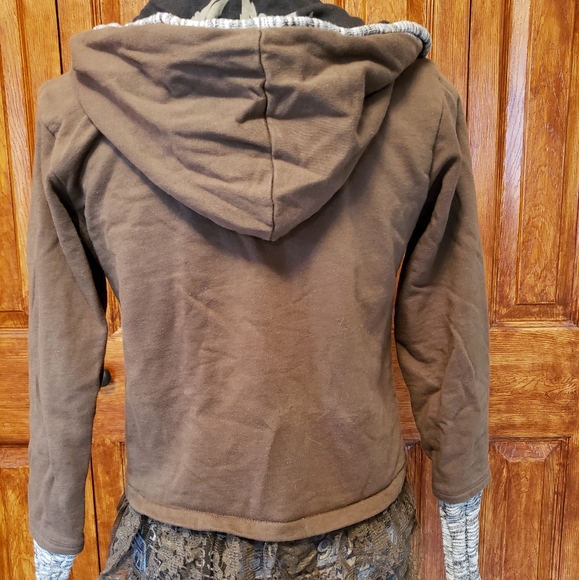 Army Green Jacket. - Picture 4 of 4